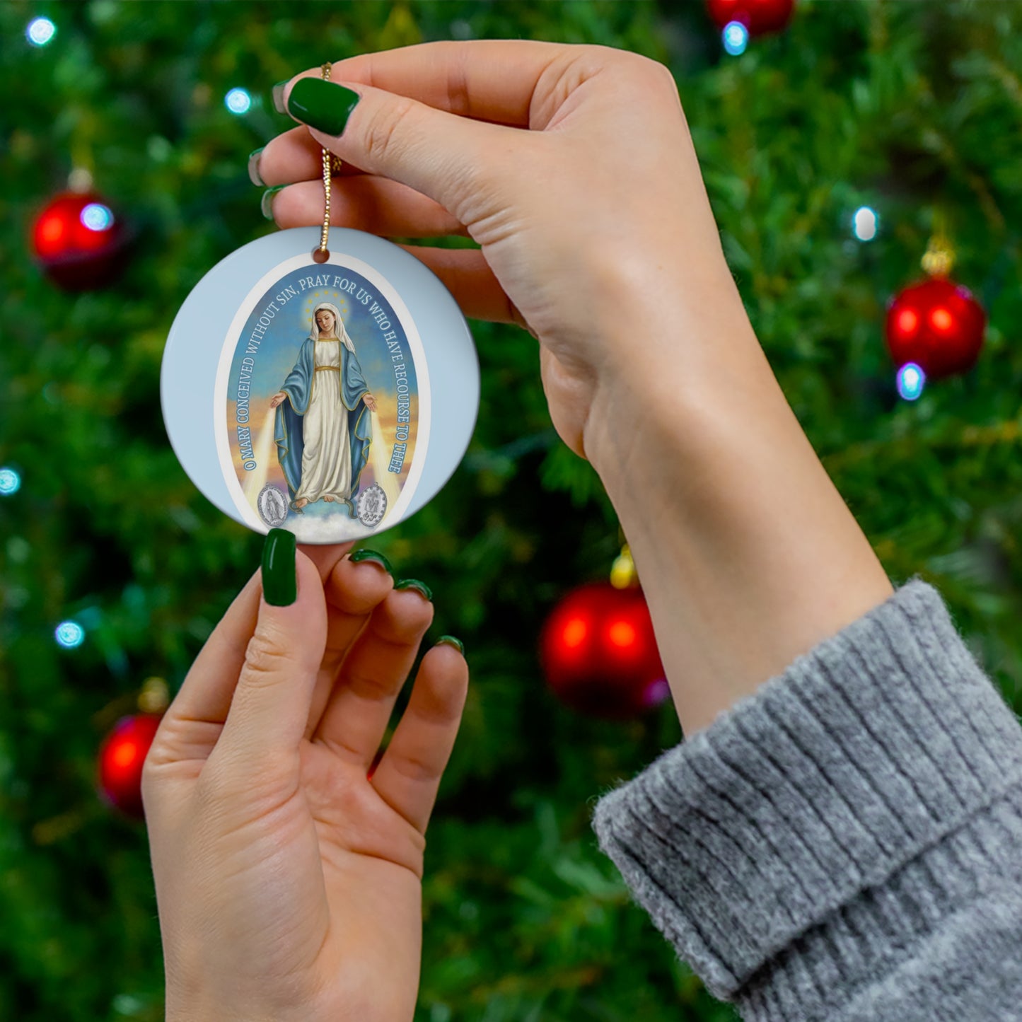 Miraculous Medal Ceramic Ornament, Miraculous Medal Ornament, Catholic Christmas Ornament, Marian Christmas, Marian Ornament, Traditional Catholic Ornament, Traditional Catholic Gift, Catholic Gifts