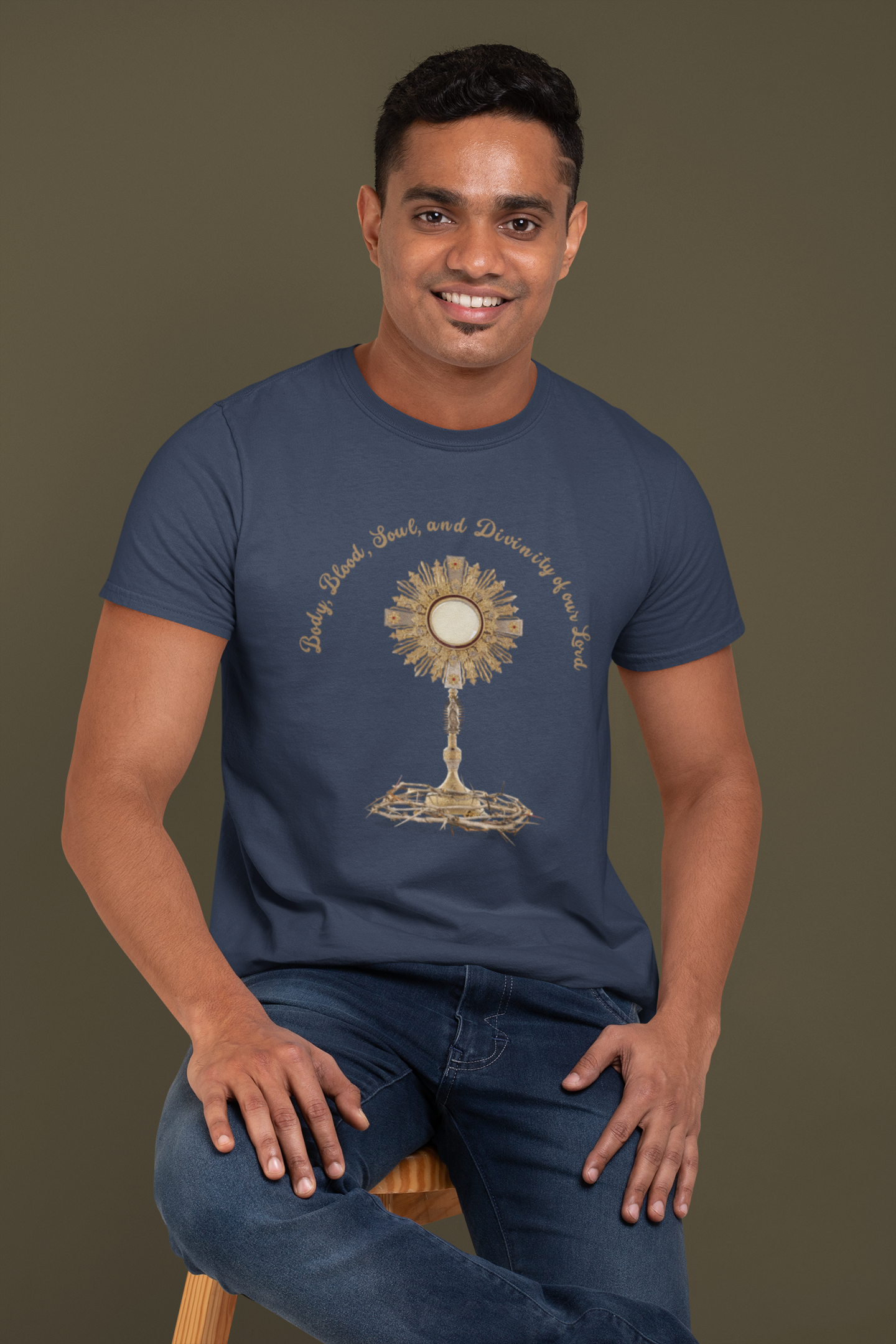 Eucharist T-Shirt, Body Blood Soul and Divinity T-Shirt, Traditional Catholic T-Shirt, Catholic Gifts, Catholic T-Shirt, Biblical T-Shirt