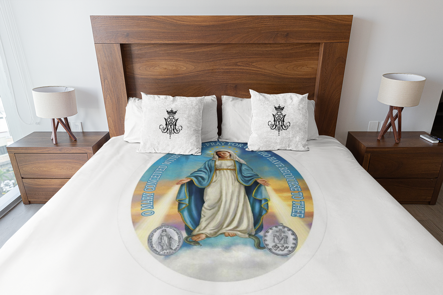 Miraculous Medal Plush Velveteen Blanket, Miraculous Medal Blanket, Blessed Virgin Mary Blanket, Catholic Blanket, Marian Blanket, Catholic Gift